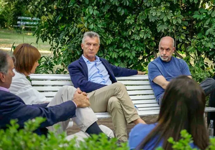 bullrich-macri-larreta-696x487